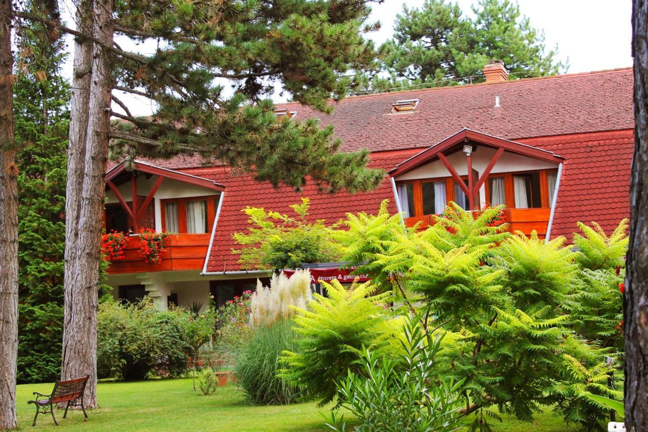 Kentaur Hotel